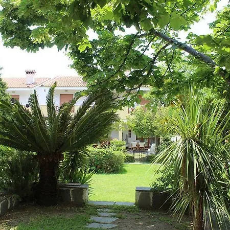 Holiday home Maria S House In Fourka